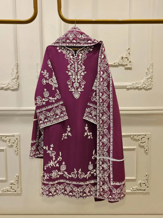 AGHANOOR PURE EMBROIDERED LAWN 3 PIECE SUIT
